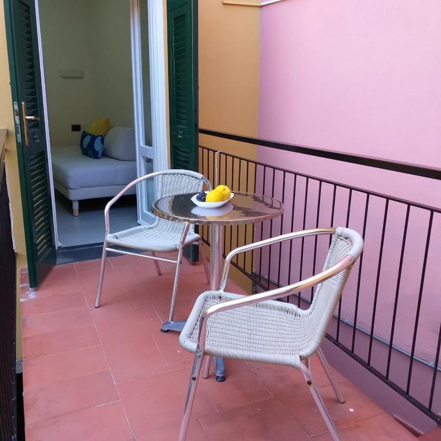 Il Patio Hotel มานารอลา ภายนอก รูปภาพ